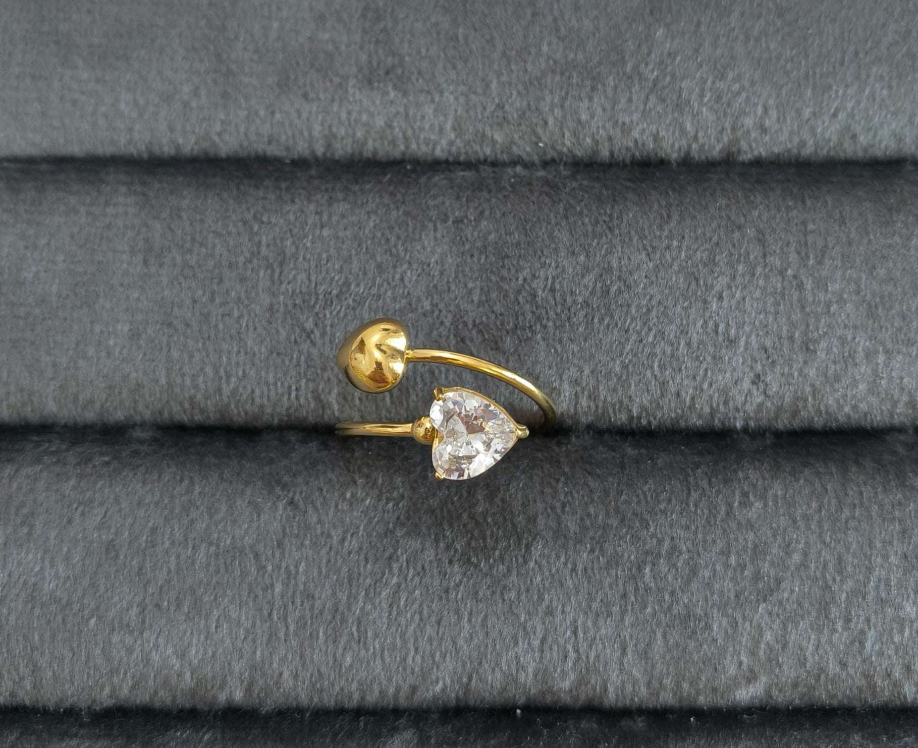 Antitarnish Heart Solitaire Ring 18K Gold Plated Adjustable