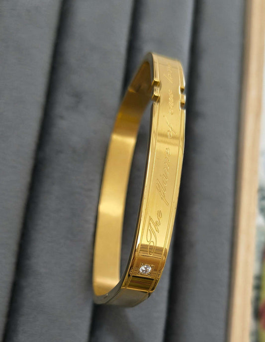 Antitarnish Men's Golden Love Quote 18K Gold Plated Bracelet