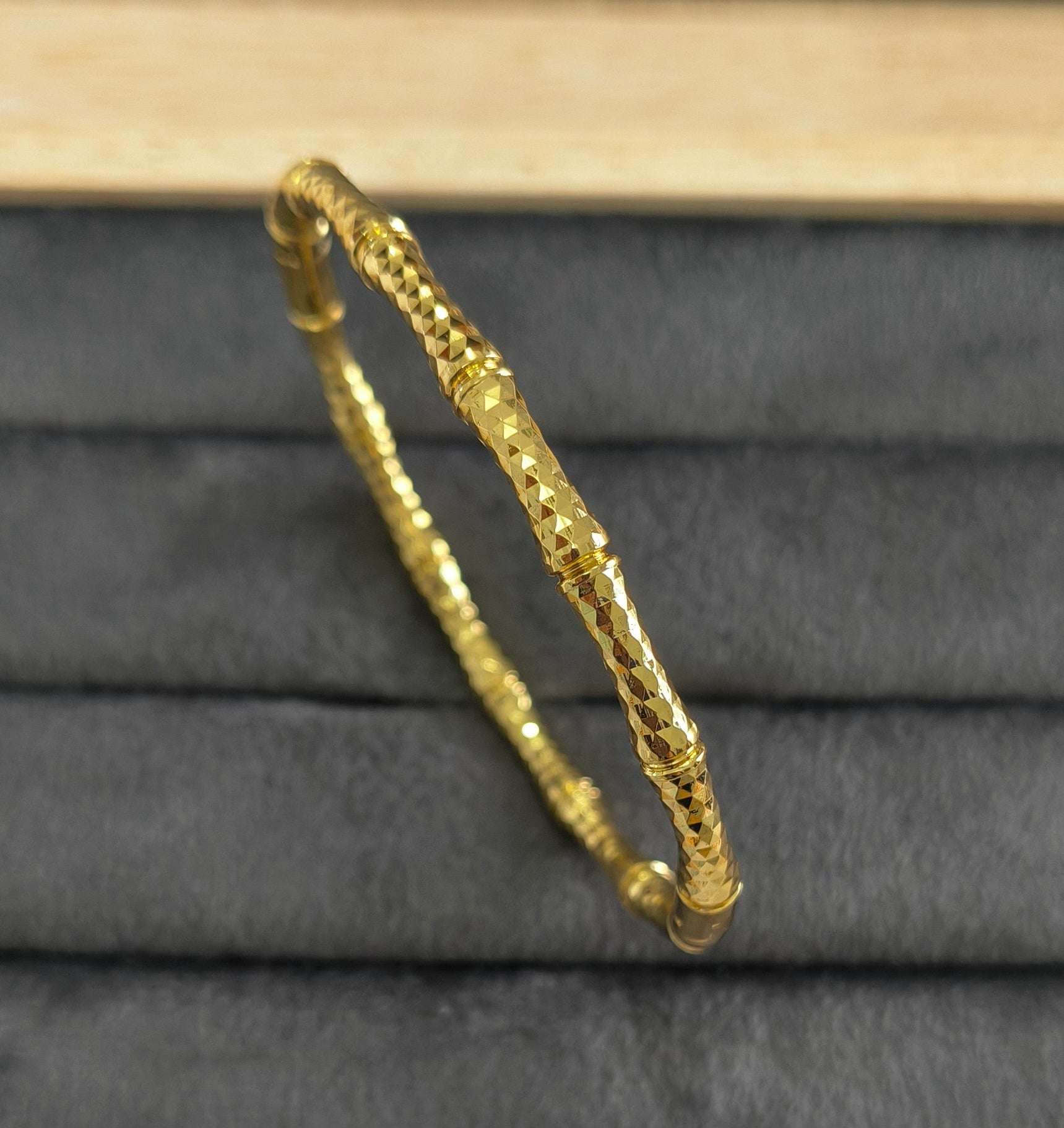 Antitarnish Sparkling Bamboo Bracelet 18K Gold Plated