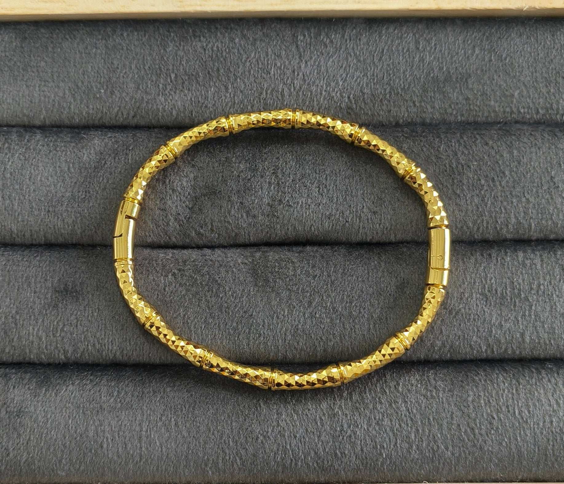 Antitarnish Sparkling Bamboo Bracelet 18K Gold Plated