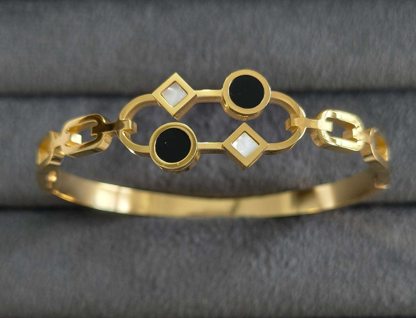 Antitarnish Trendy Sparkle Bracelet 18K Gold Plated