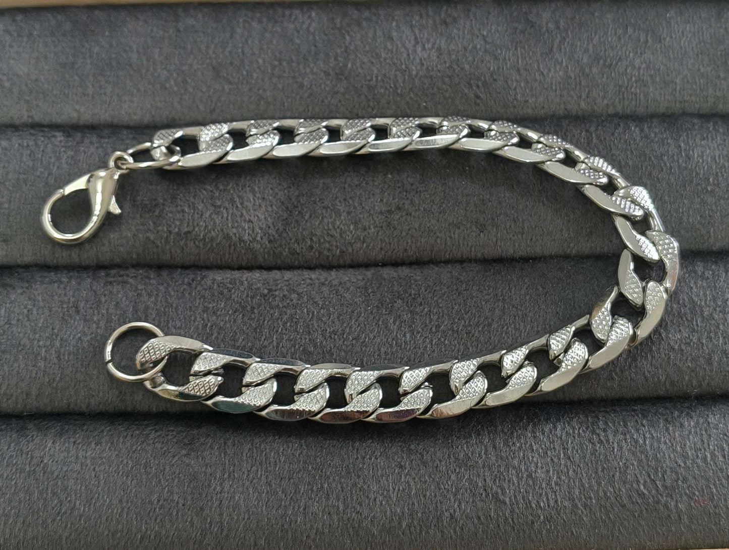 Antitarnish Unisex Cuban Chain Bracelet Silver Plated