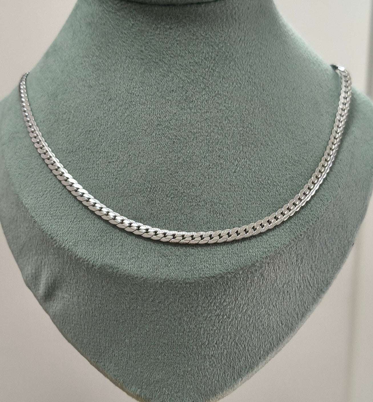 Antitarnish Unisex Cuban Link Chain Silver Plated