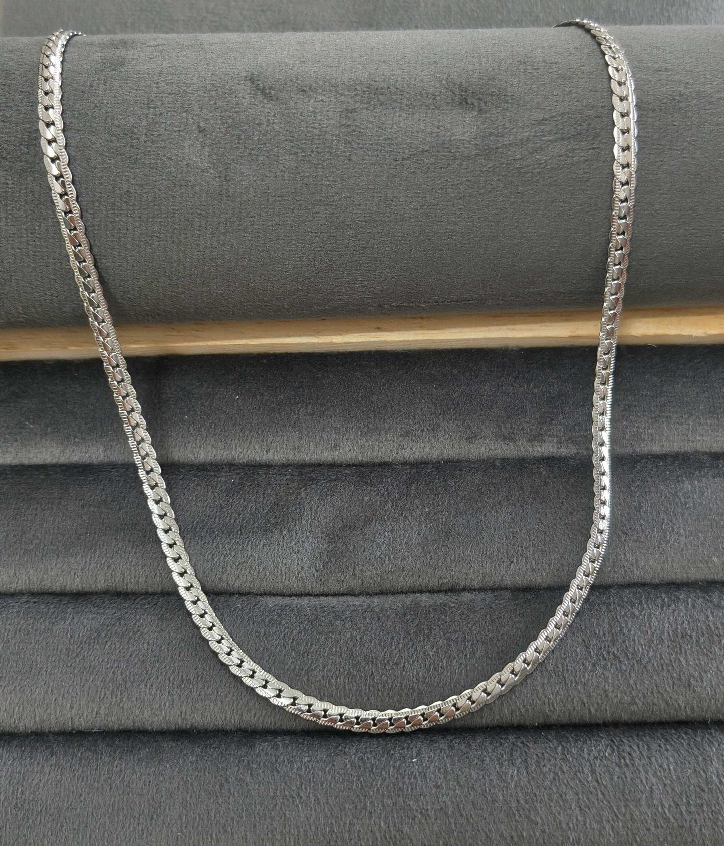 Antitarnish Unisex Cuban Link Chain Silver Plated