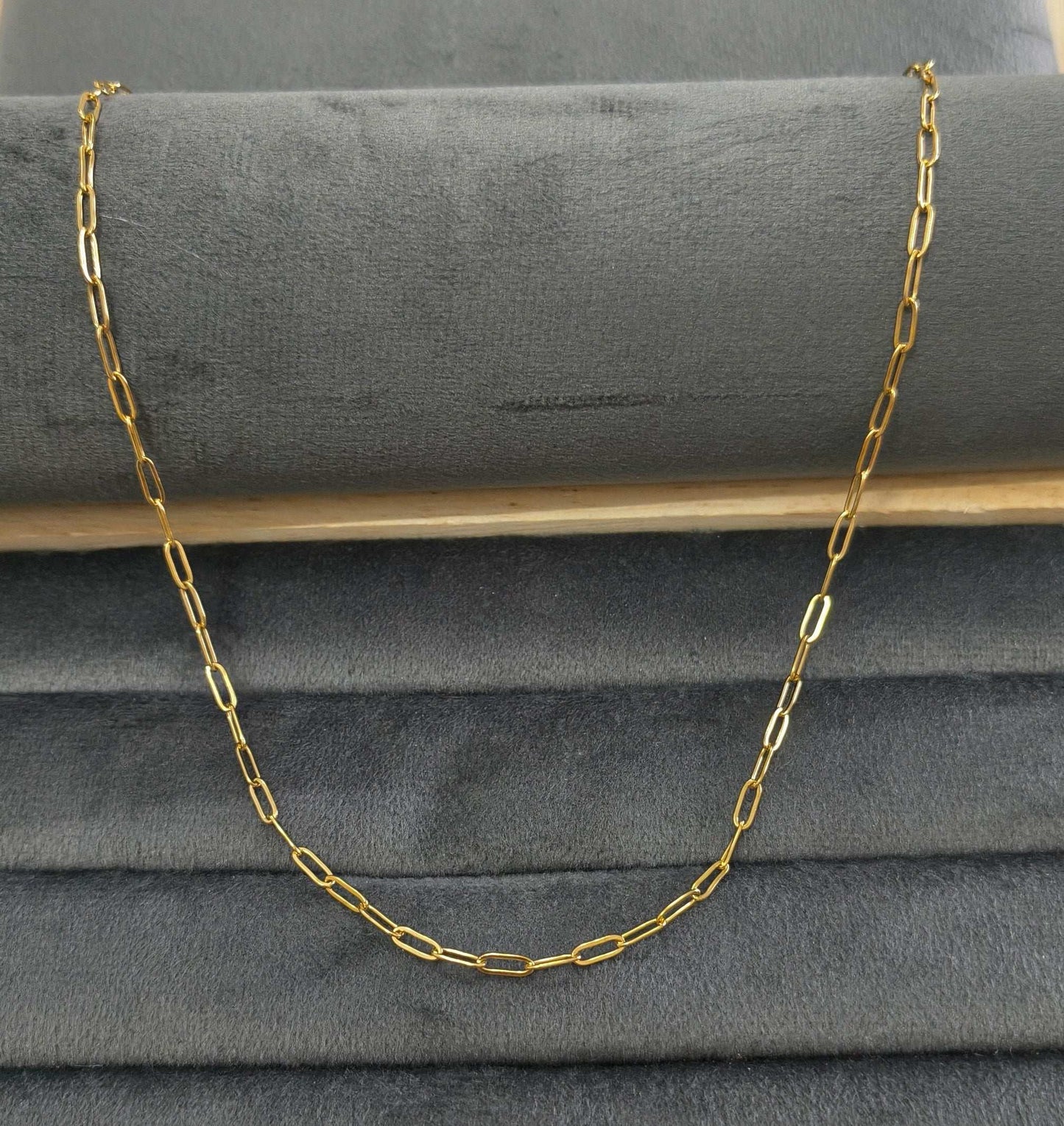 Antitarnish Unisex Sleek Paperclip Chain 18K Gold Plated