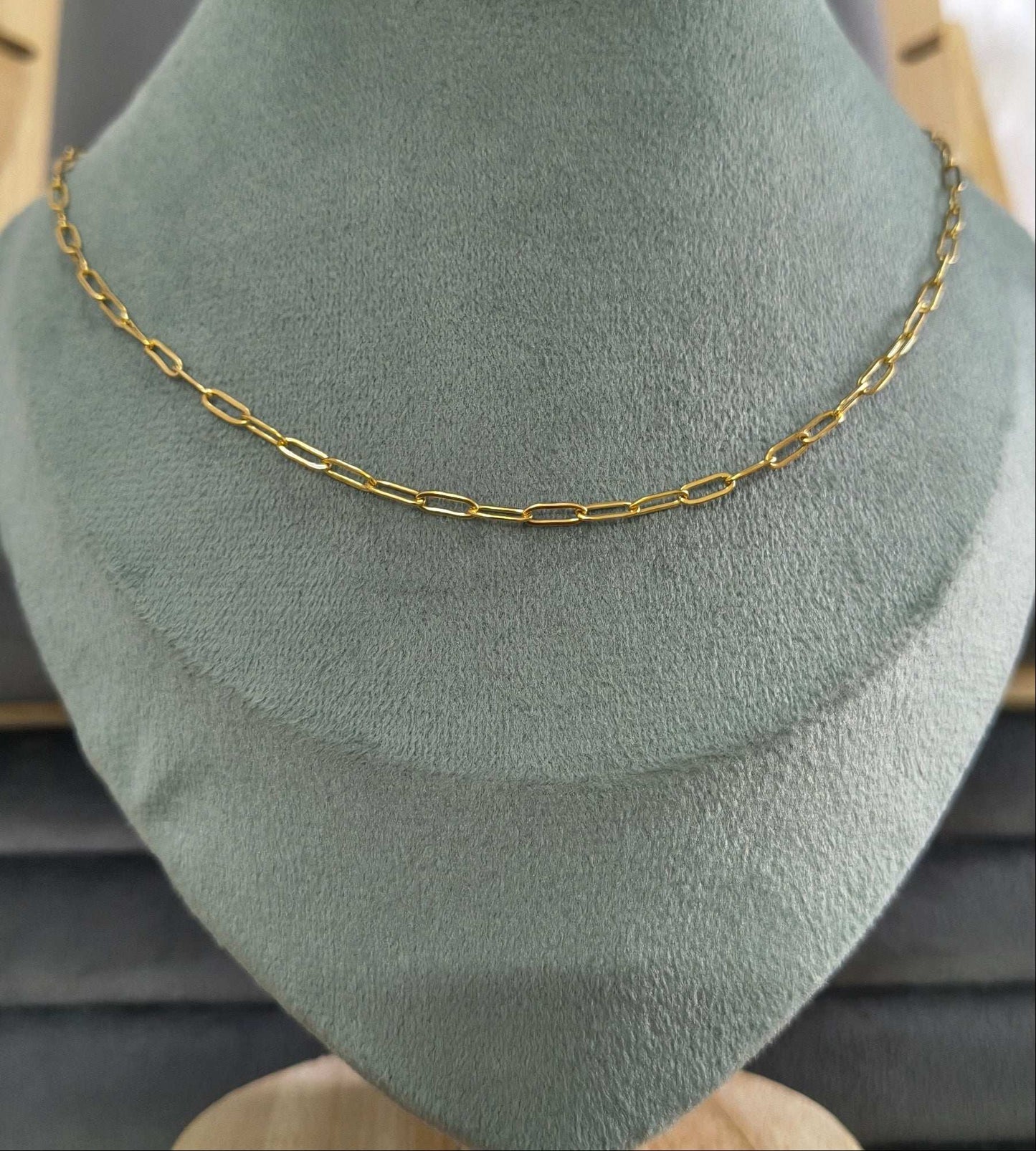 Antitarnish Unisex Sleek Paperclip Chain 18K Gold Plated