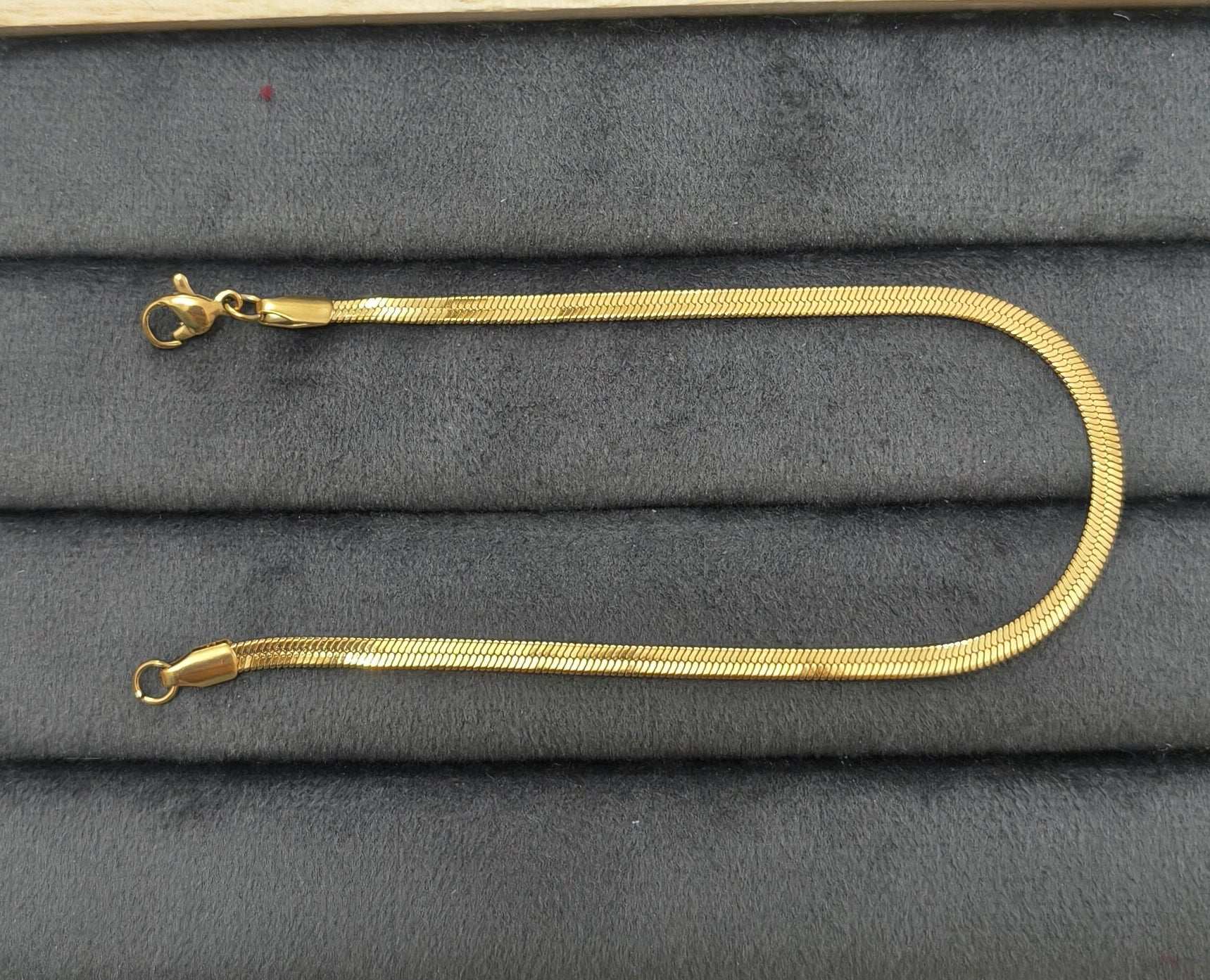 Antitarnish Unisex Snake Chain Bracelet 18K Gold Plated