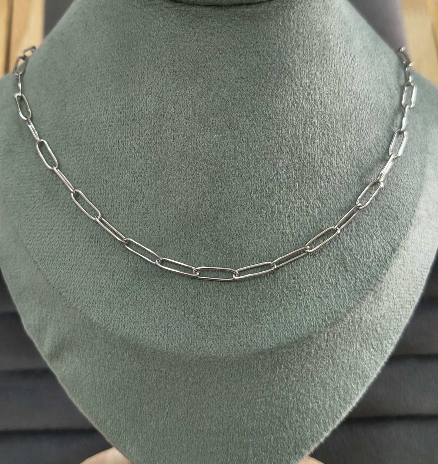 Antitarnish Unisex Stylish Paperclip Chain Silver Plated