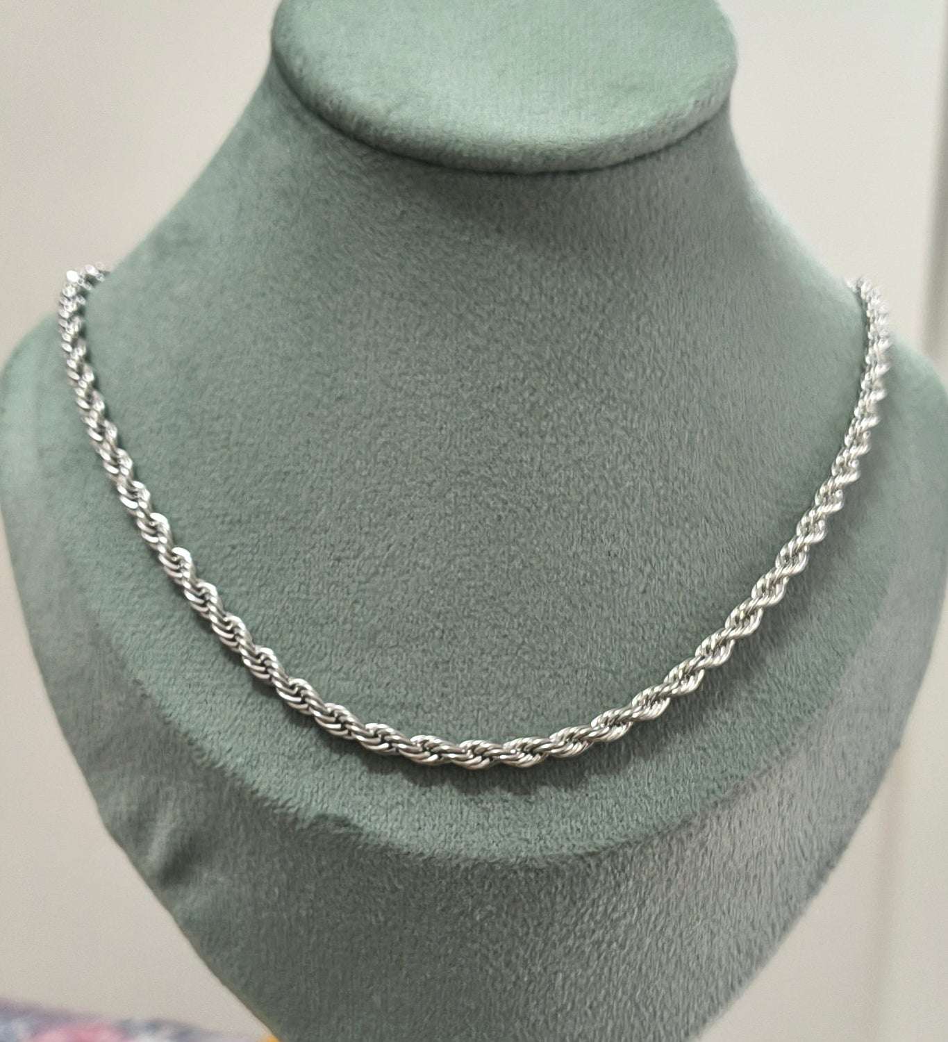 Antitarnish Unisex Stylish Twisted Rope Chain Silver Plated