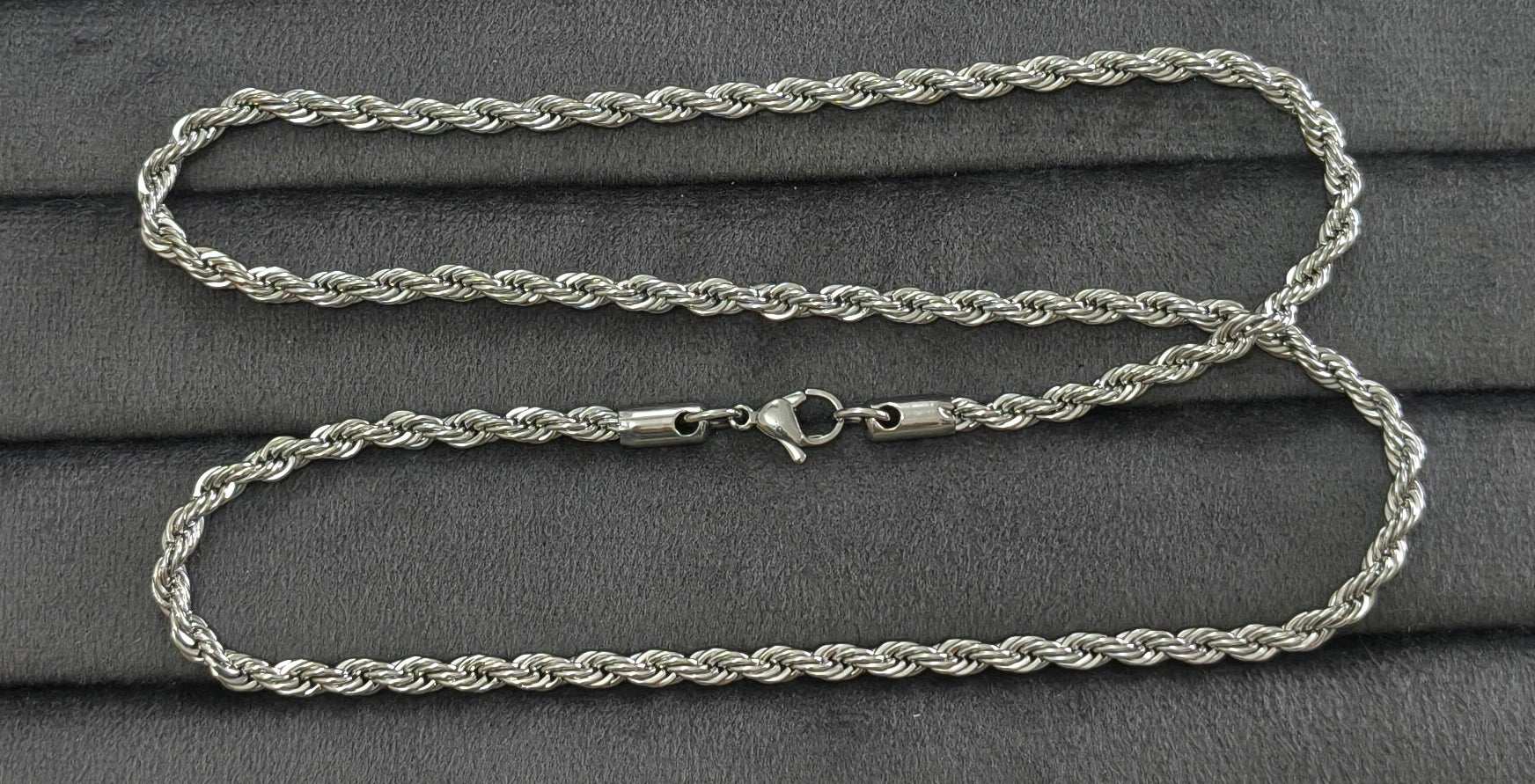 Antitarnish Unisex Stylish Twisted Rope Chain Silver Plated