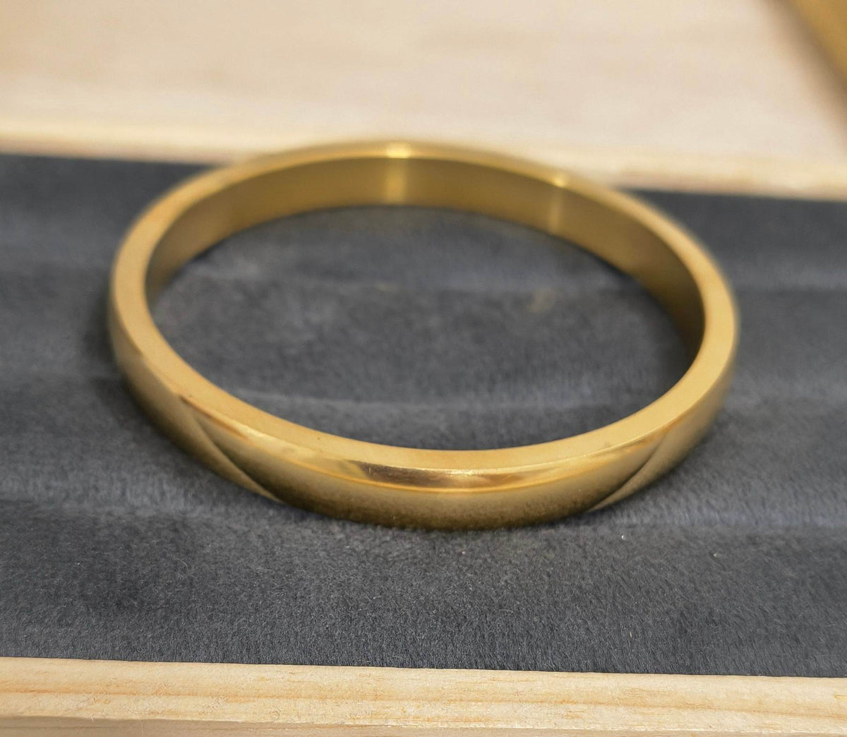 Antitarnish 18K Gold Plated Solid Plain Kada Bracelet