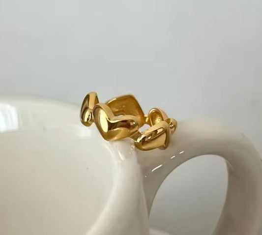 Antitarnish Adjustable Mini Hearts Ring 18K Gold Plated