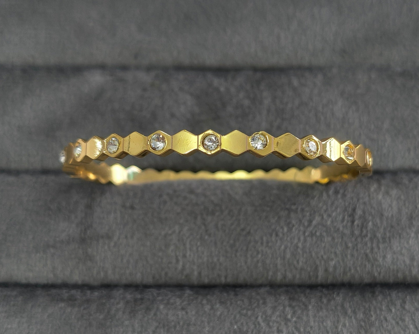 Antitarnish Babysize Hexagon Stud Bracelet 18K Gold Plated