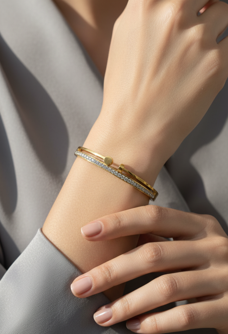 Antitarnish Babysize Twisted Nail Bracelet 18K Gold Plated