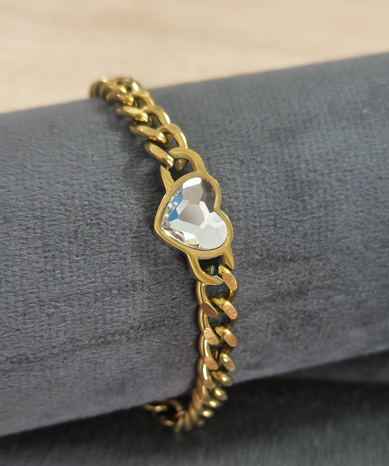 Antitarnish Cuban Chain Heart Bracelet 18K Gold Plated
