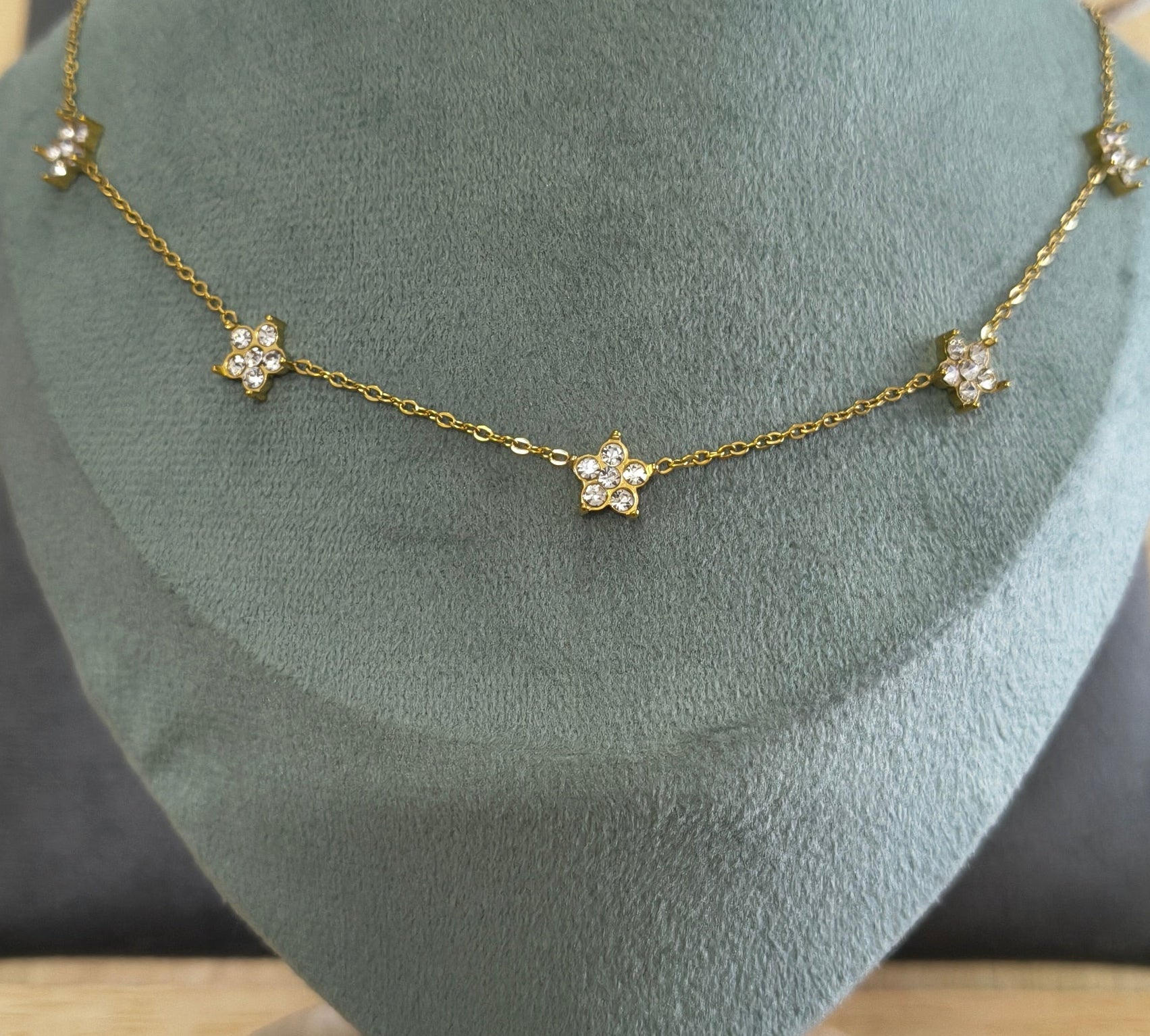 Antitarnish Dainty Golden Star Necklace 18K Gold Plated