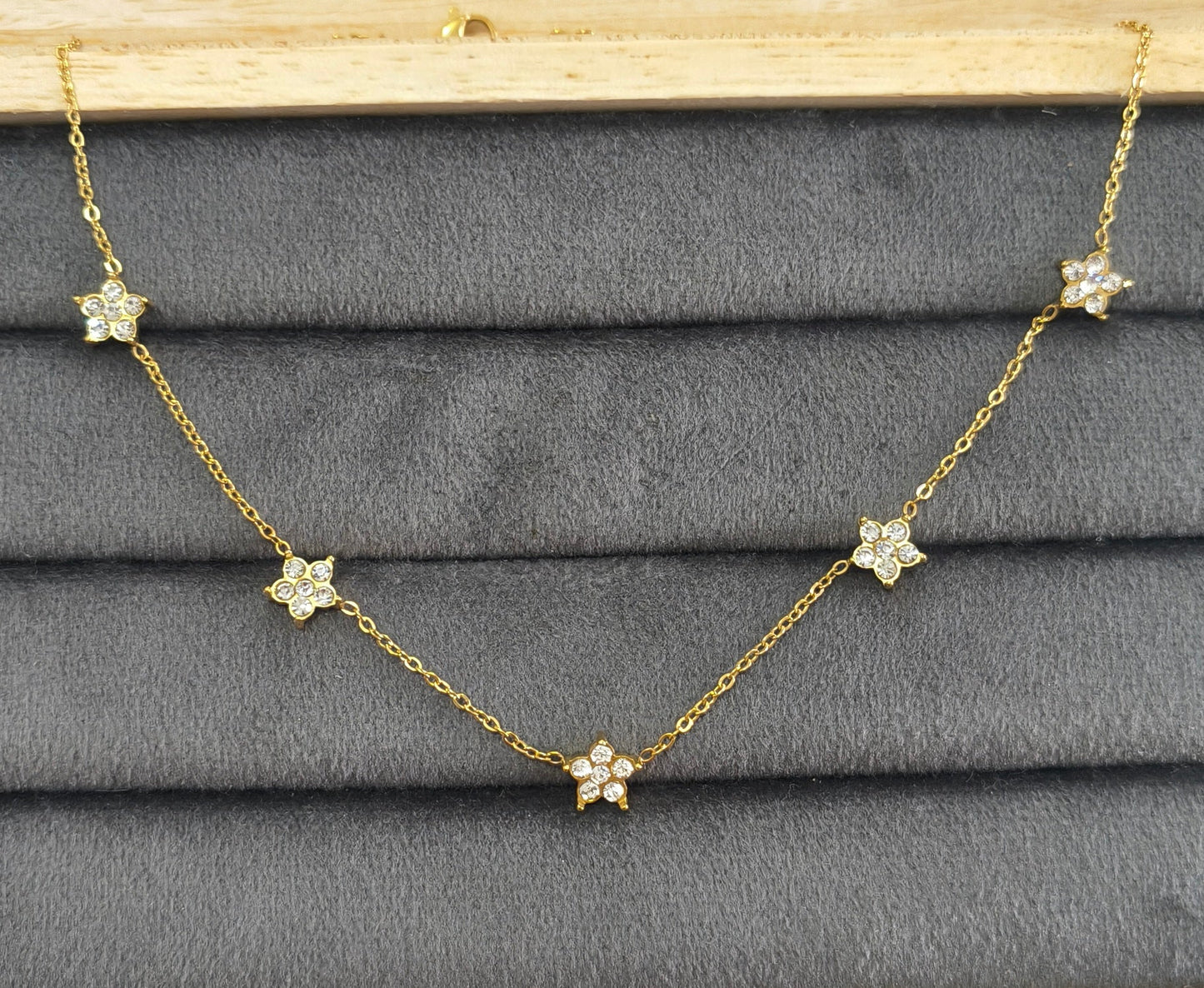 Antitarnish Dainty Golden Star Necklace 18K Gold Plated