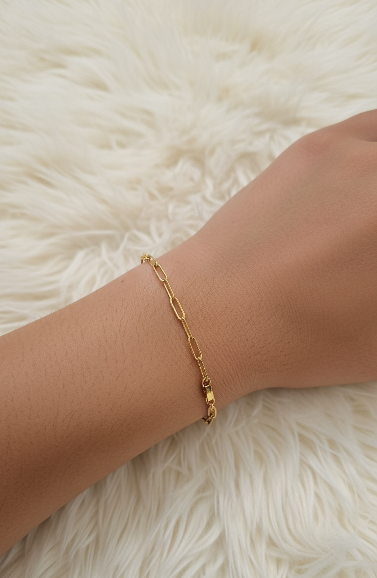 Antitarnish Delicate Link Chain Bracelet / Anklet 18K Gold Plated