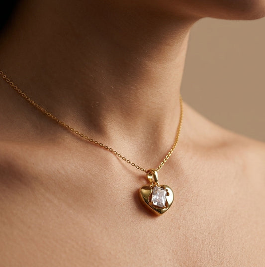 Antitarnish Diamond Heart Pendant Necklace 18K Gold Plated
