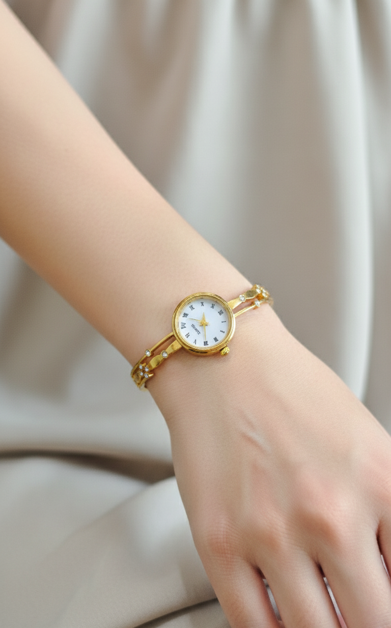 Antitarnish Diamond Studded Openable Bracelet Watch 18K Gold Plated