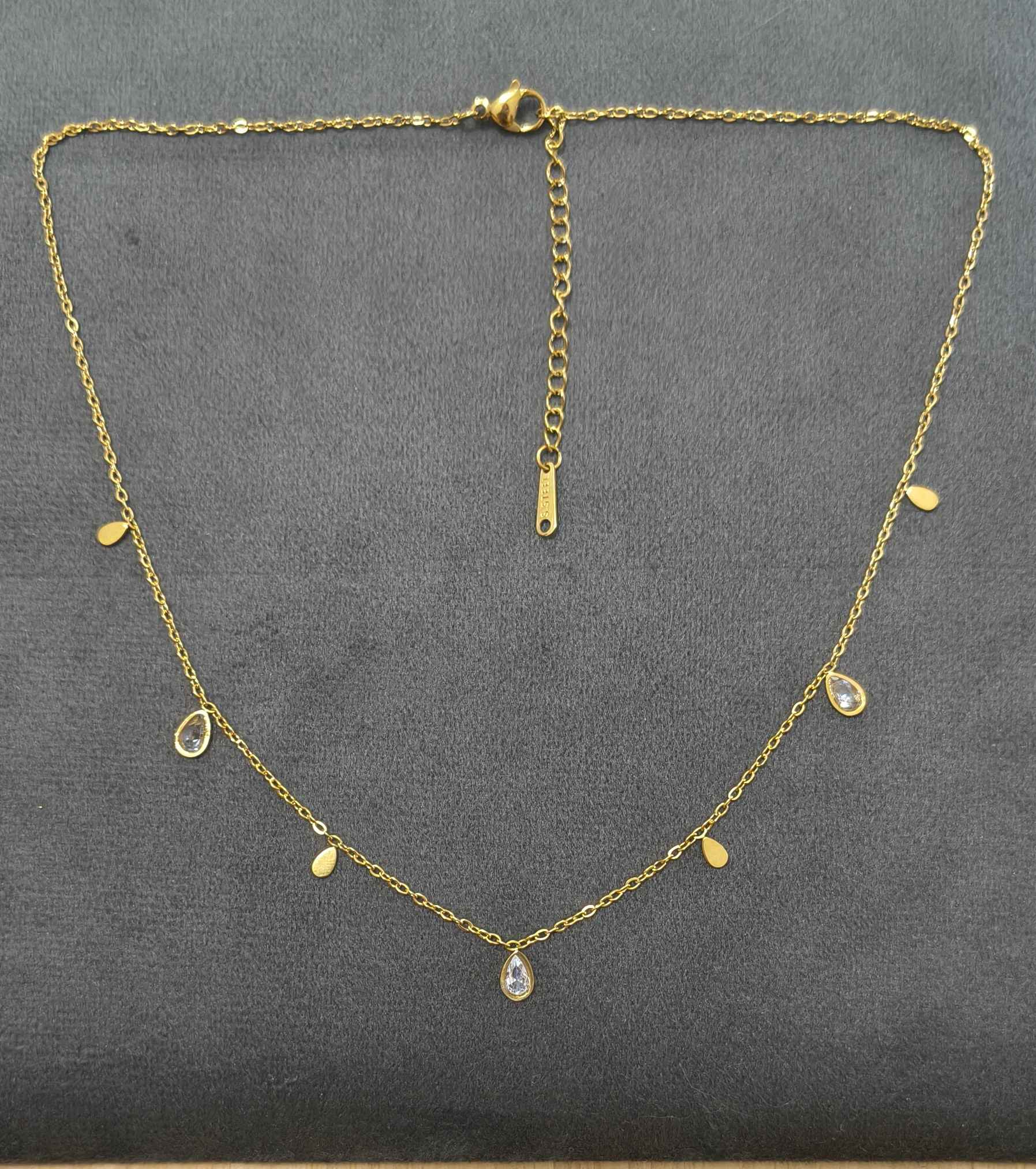 Antitarnish Diamonds and Golden Drops Necklace 18K Gold Plated
