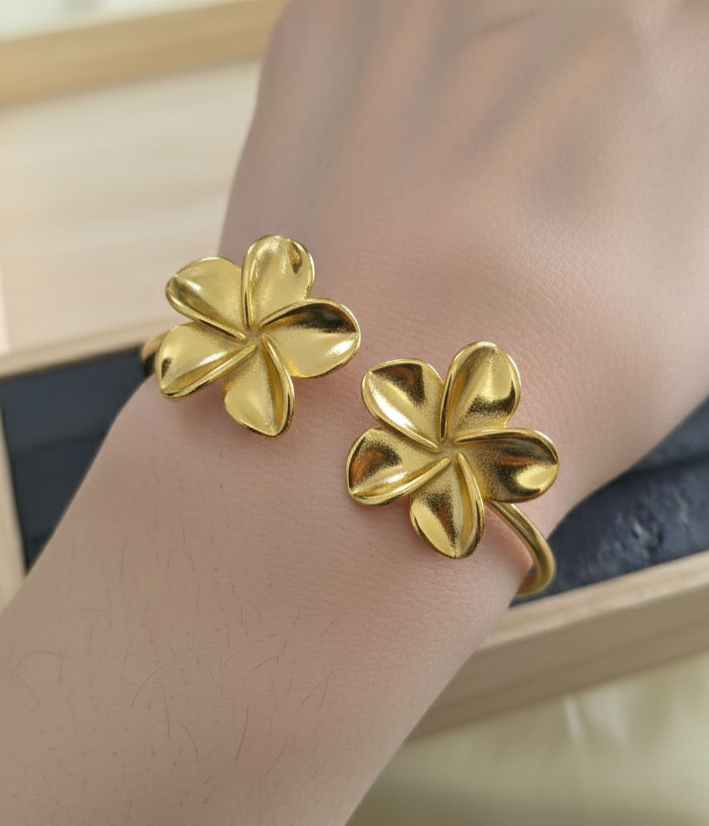 Antitarnish Double Flower Cuff Bracelet Bangle 18K Gold Plated