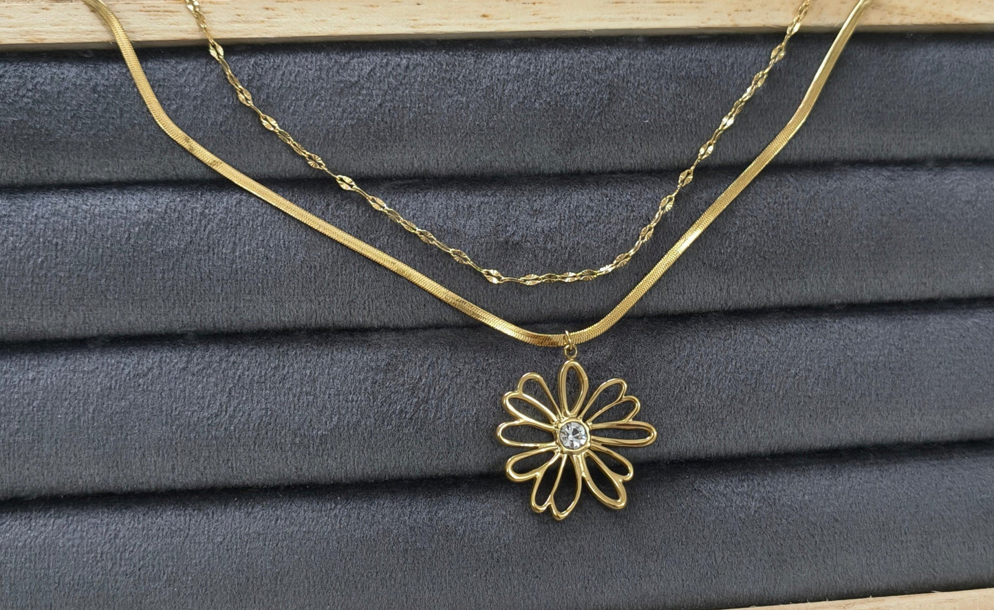 Antitarnish Double Layered Sunflower Necklace 18K Gold Plated