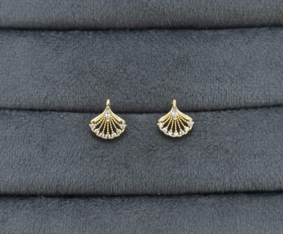 Antitarnish Earring Sweet Mini Flower Studs 18K Gold Plated