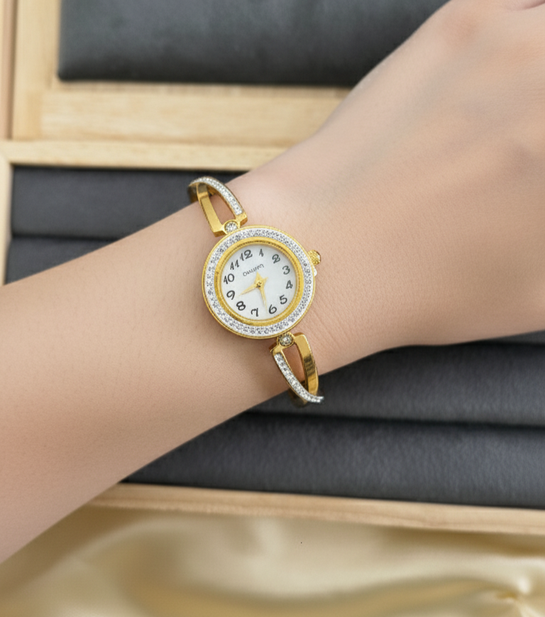 Antitarnish Elegant Bracelet Wrist Watch 18K Gold Plated
