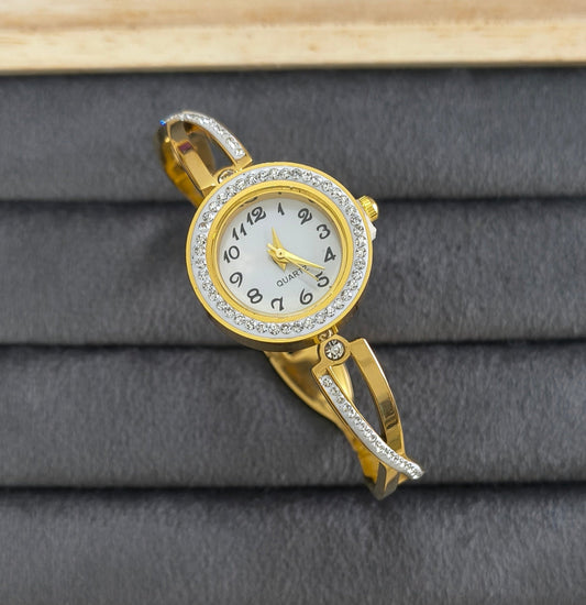 Antitarnish Elegant Bracelet Wrist Watch 18K Gold Plated