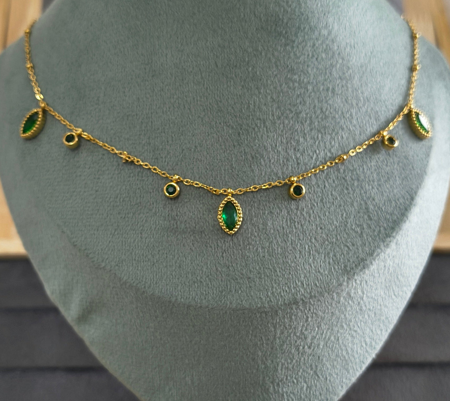 Antitarnish Emerald Dangle Necklace 18K Gold Plated