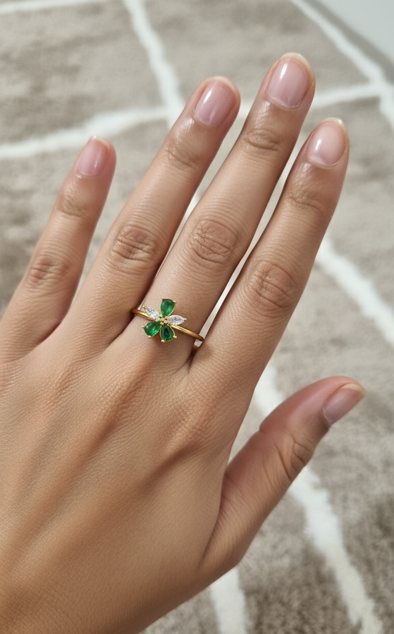 Antitarnish Emerald Green Floral Solitaire Ring 18K Gold Plated