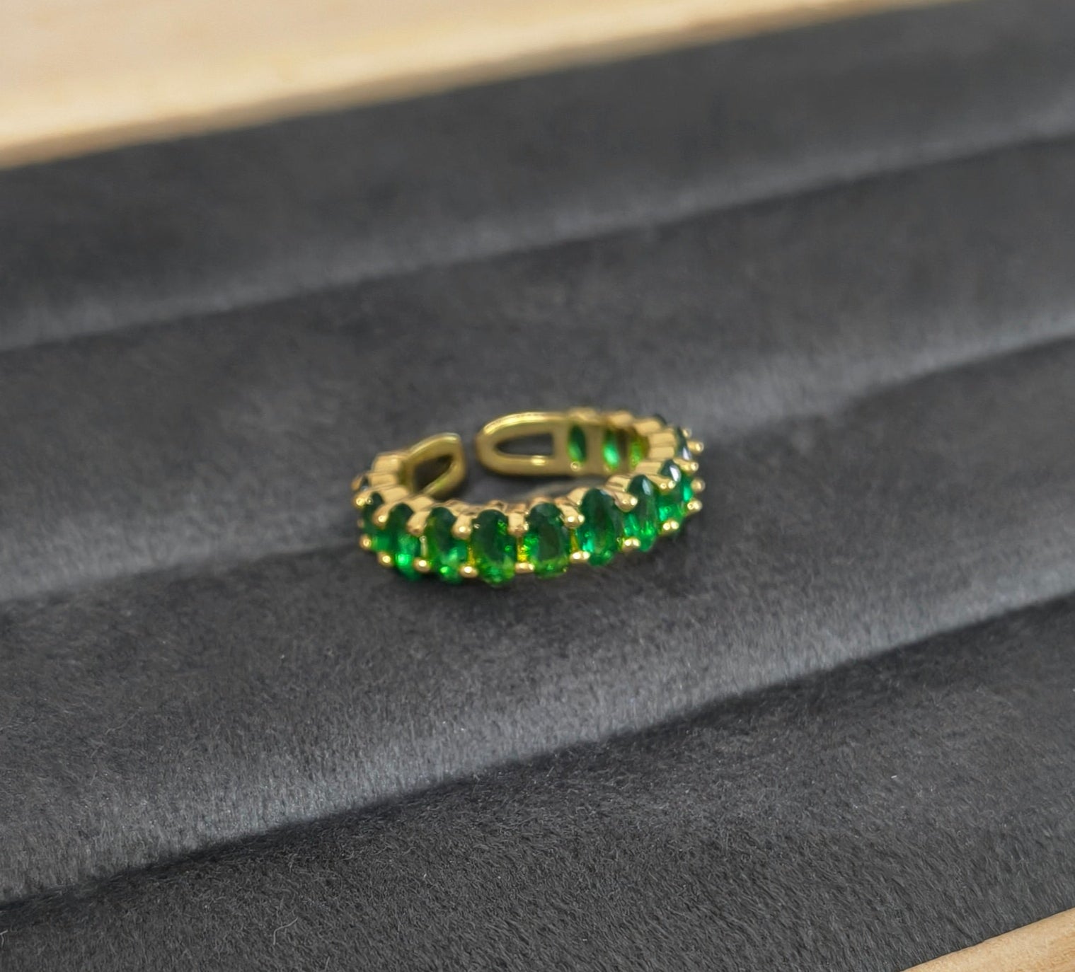 Antitarnish Emerald Green Stone Studded Ring 18K Gold Plated