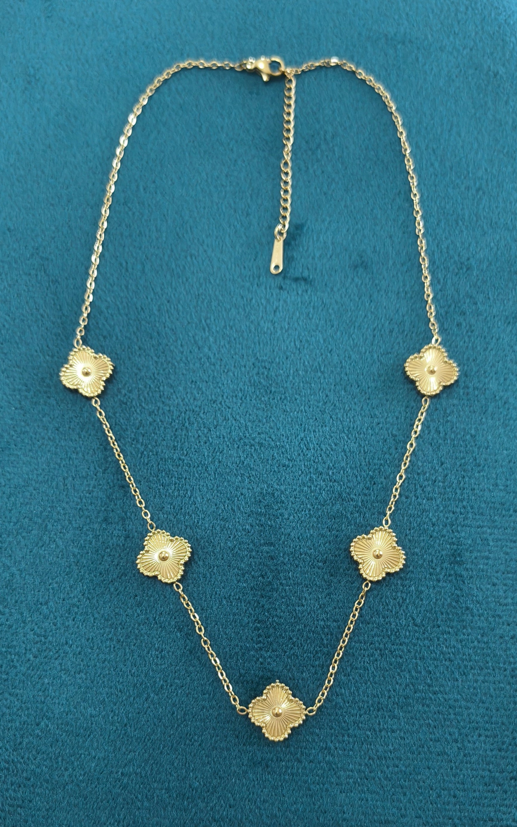 Antitarnish Five Golden Clover Chain Necklace 18K Gold Plated 
