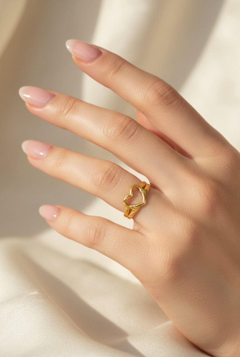 Antitarnish Golden Hollow Heart Ring 18K Gold Plated