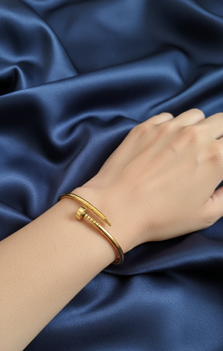 Antitarnish Golden Nail Cuff Bracelet 18K Gold Plated