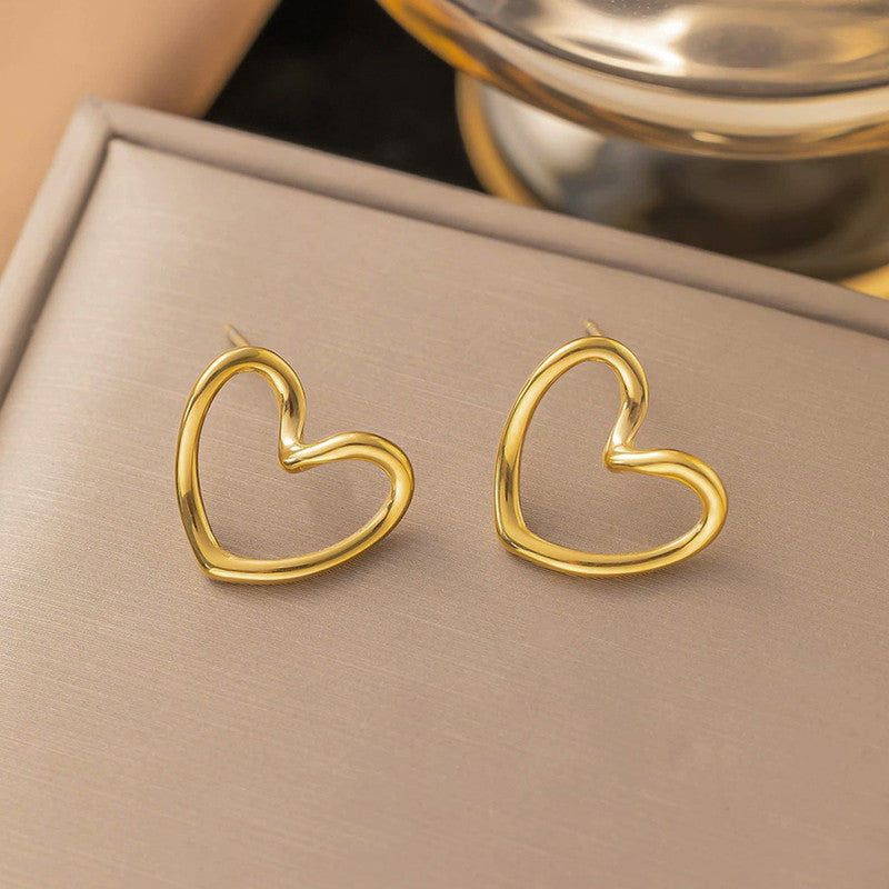 Antitarnish Hollow Heart Stud Earrings 18K Gold Plated