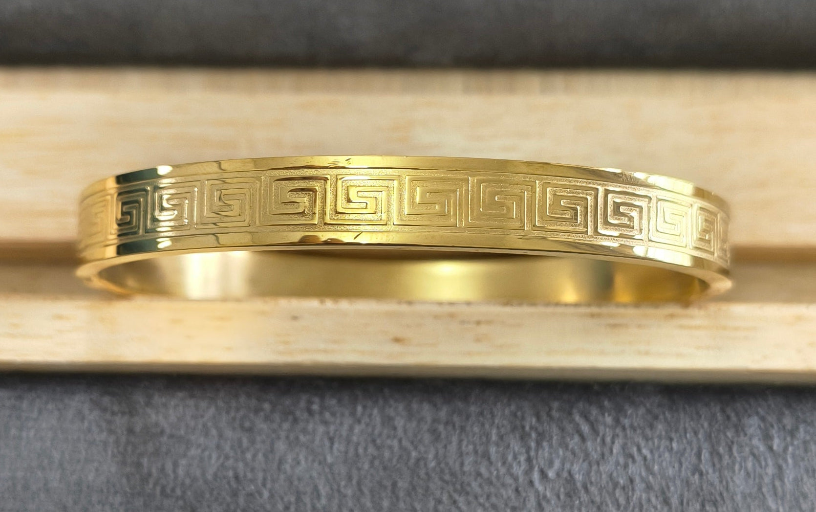 Antitarnish Men's Bracelet 18K Gold Plated Greek Key Pattern