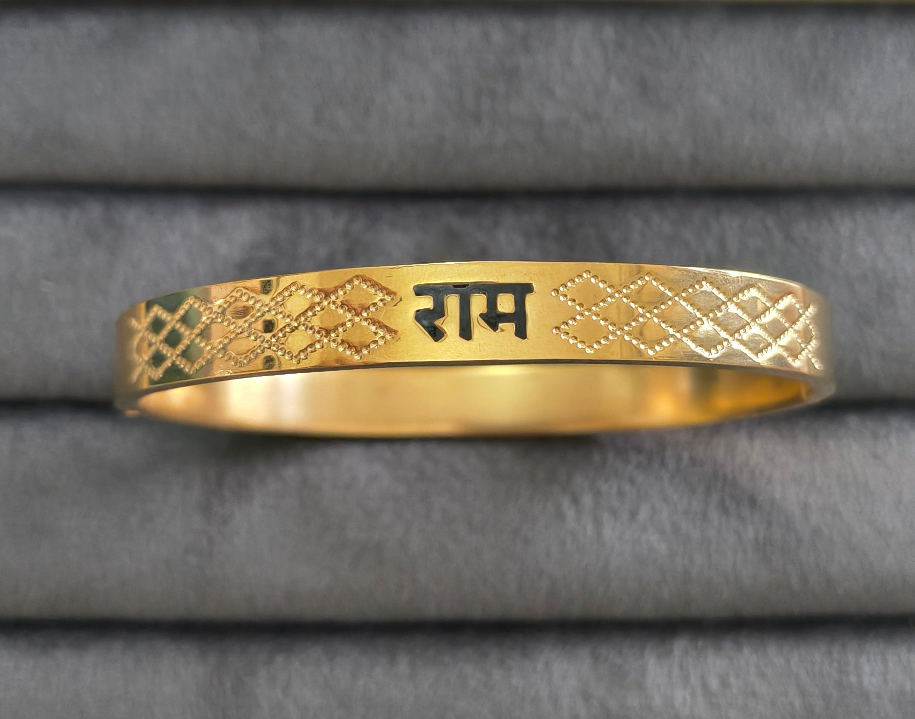 Antitarnish Men's Bracelet 18K Gold Plated Ram Divya Kada