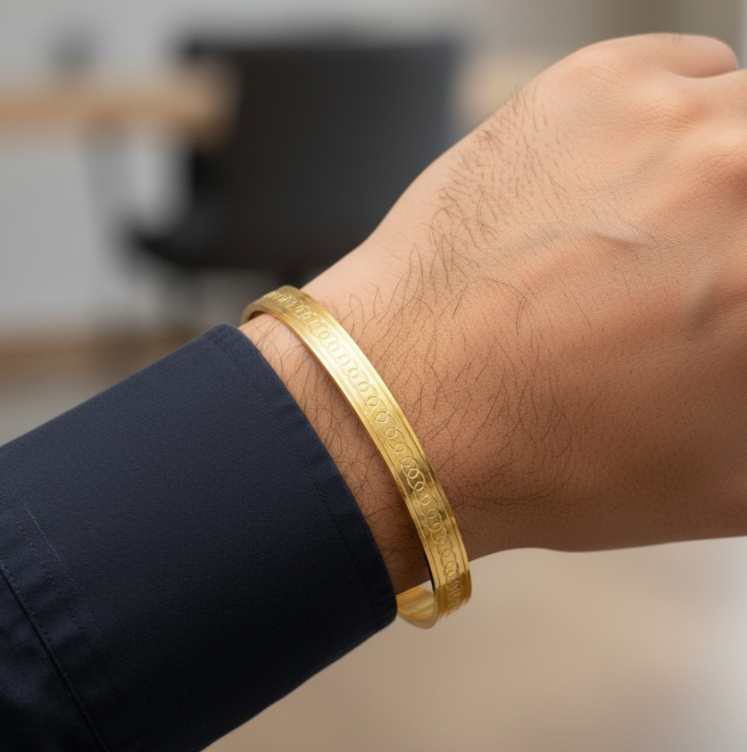 Antitarnish Men's Fashionable Golden Bracelet 18K Gold Plated