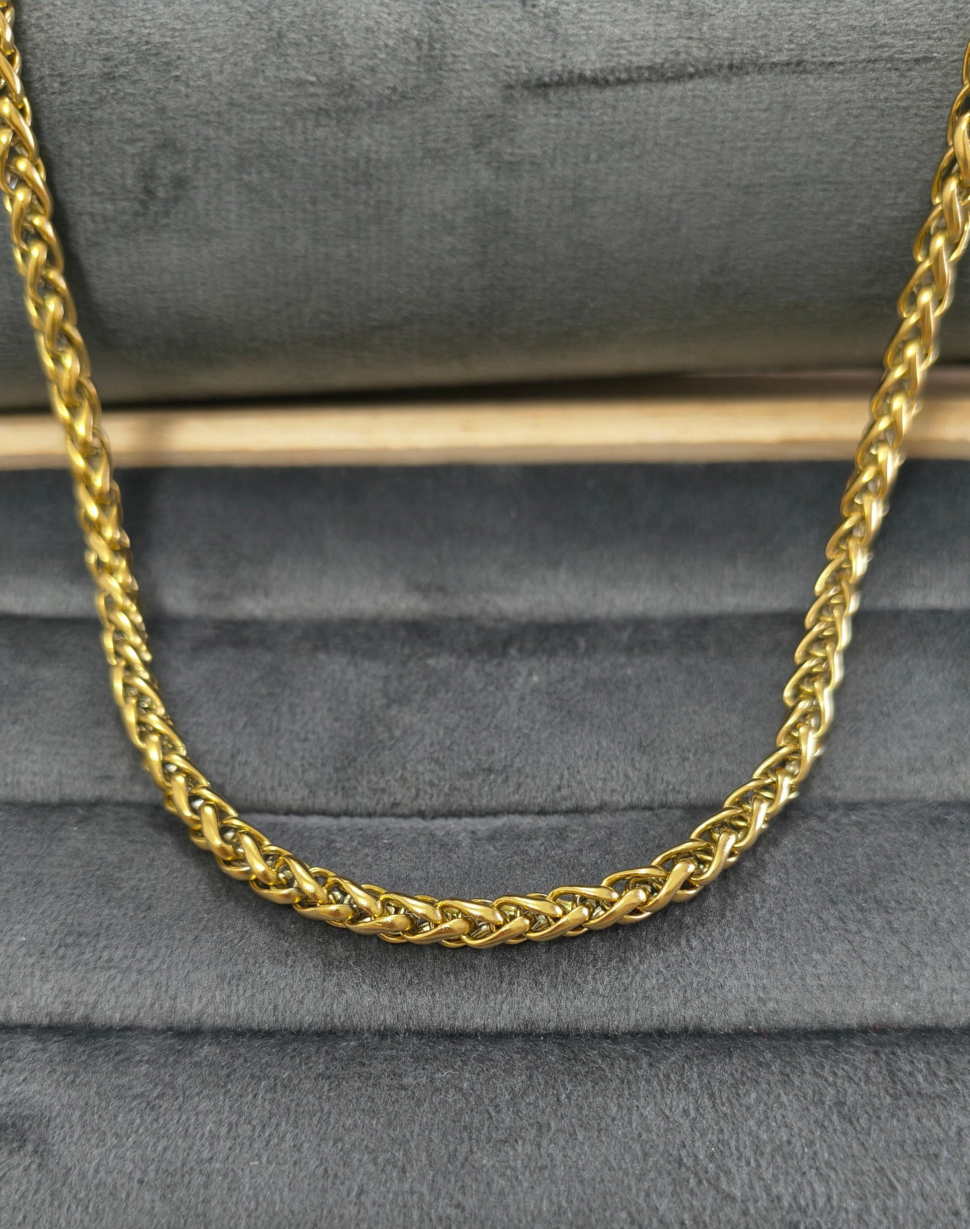 Antitarnish Men's Heavy Bold Style Chain 18K Gold Plated