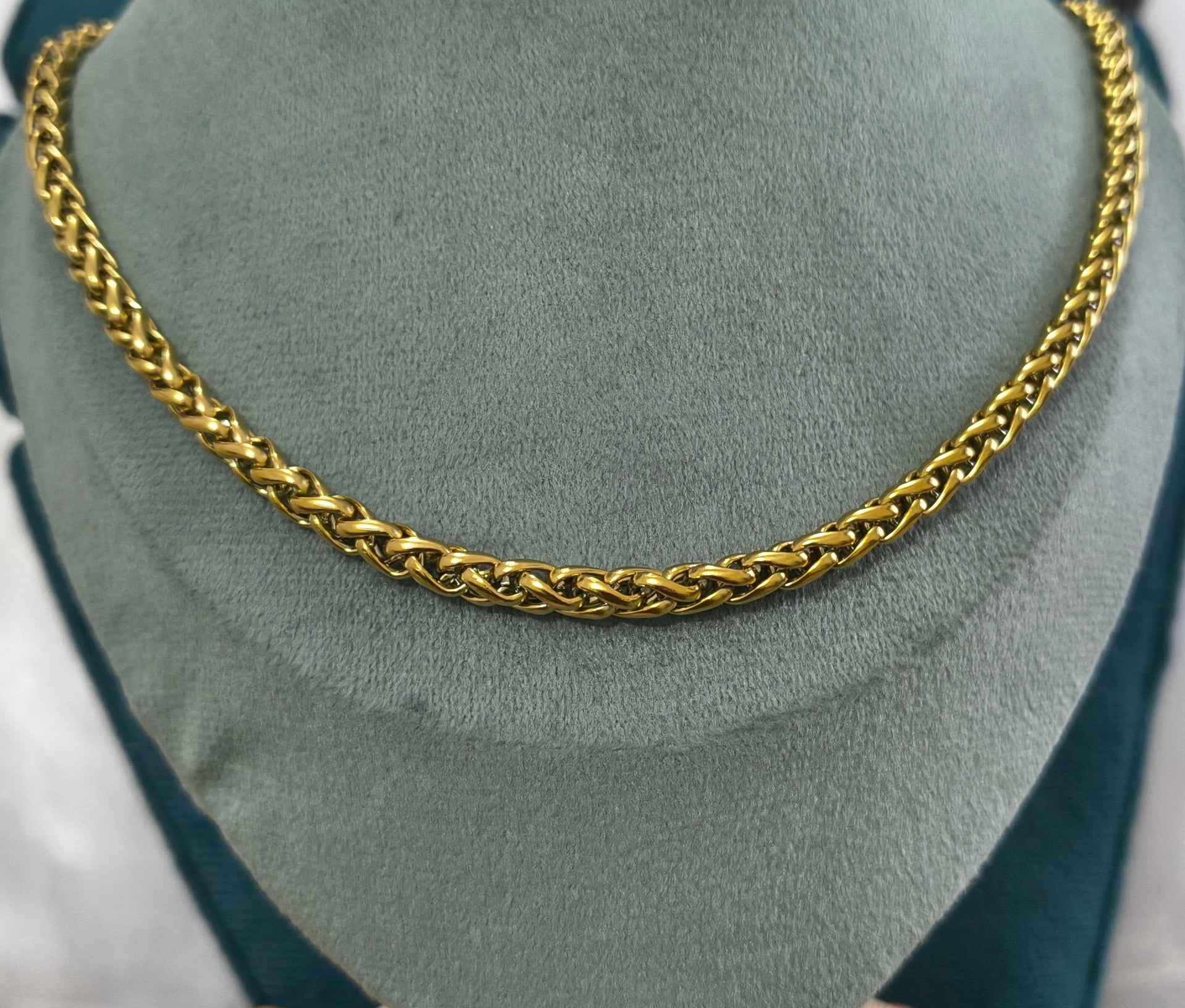 Antitarnish Men's Heavy Bold Style Chain 18K Gold Plated