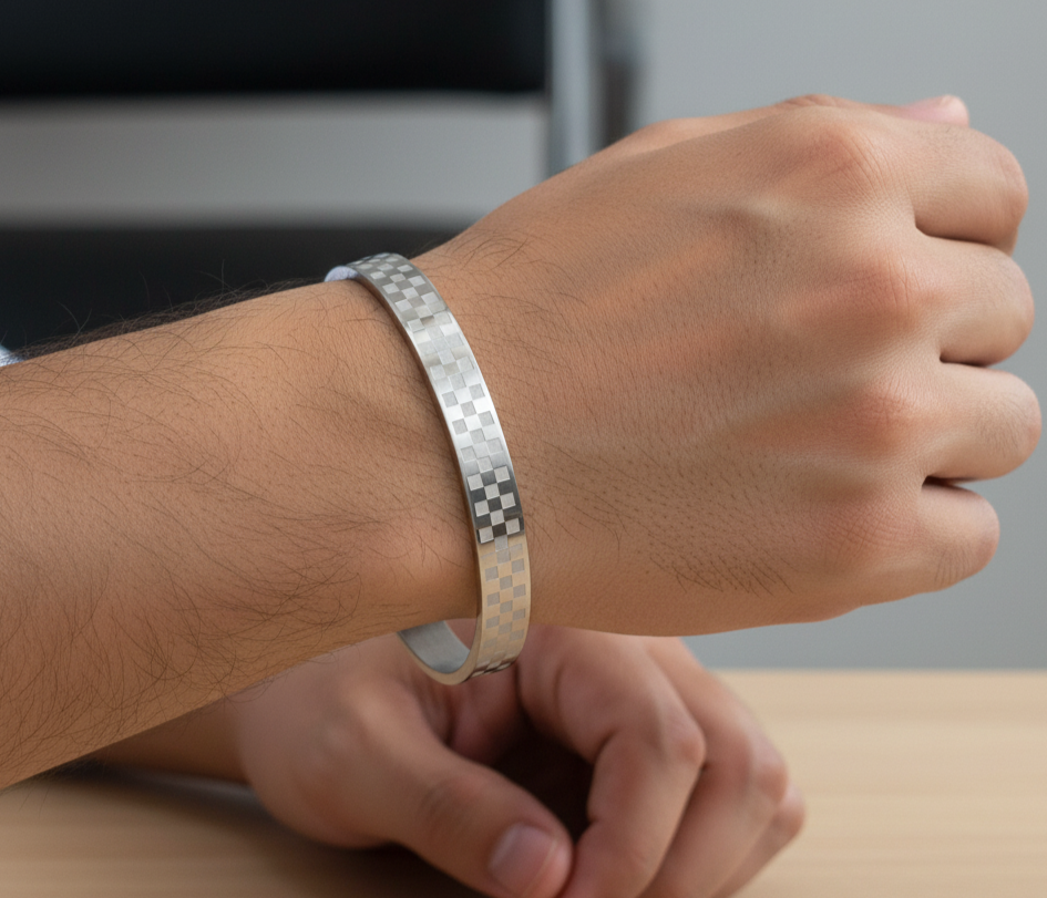 Antitarnish Men's Trendy Silver Bracelet 18K Gold Plated