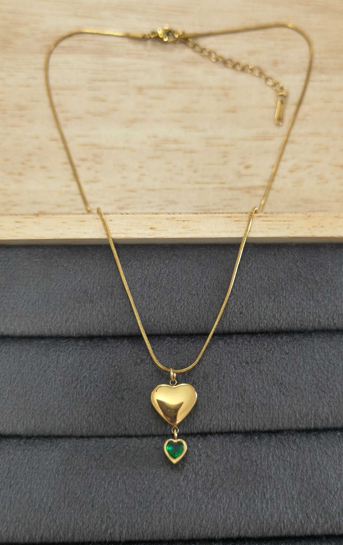 Antitarnish Necklace Emerald Double Heart 18K Gold Plated