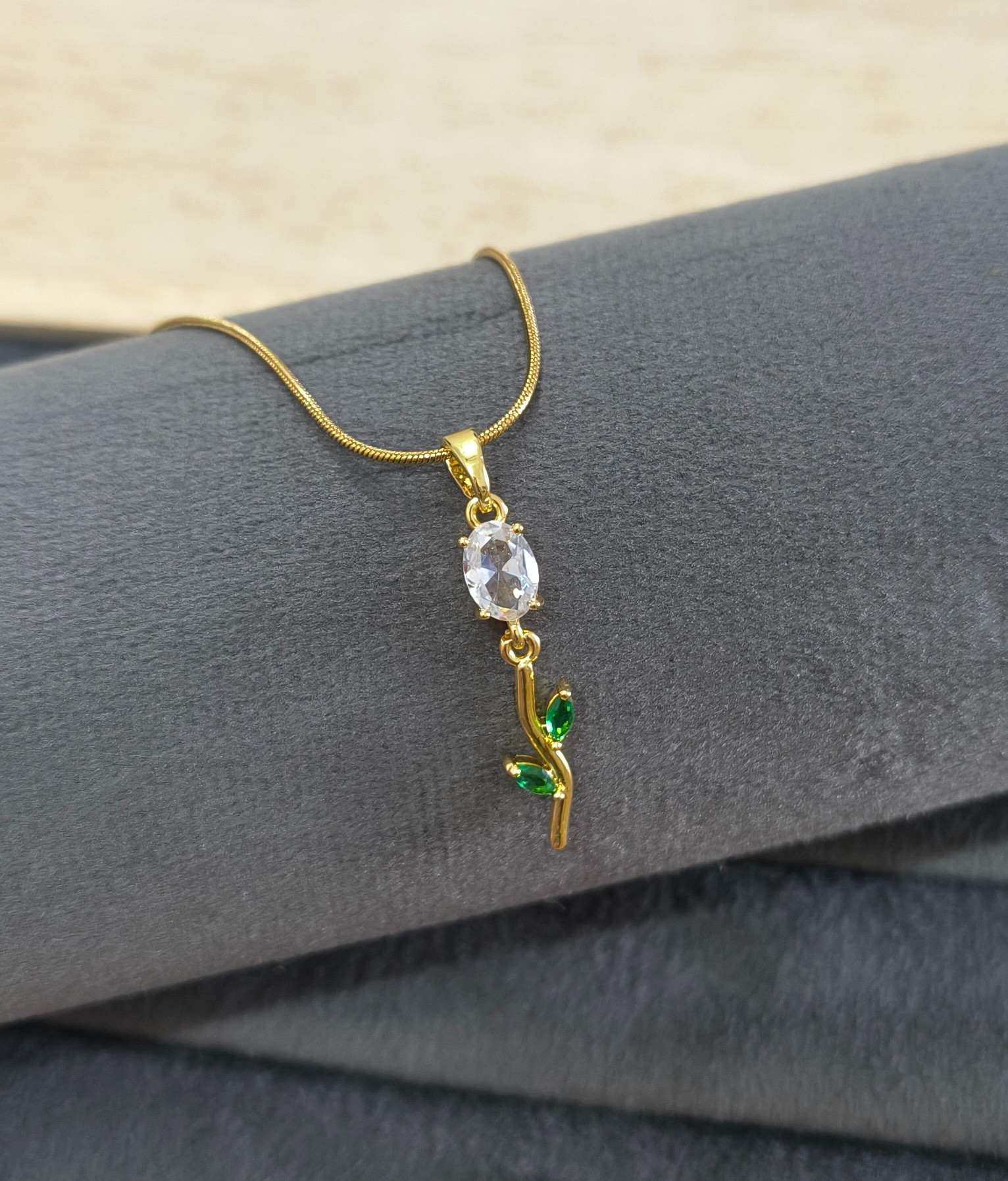 Antitarnish Necklace Romantic Tulip Blossom 18K Gold Plated
