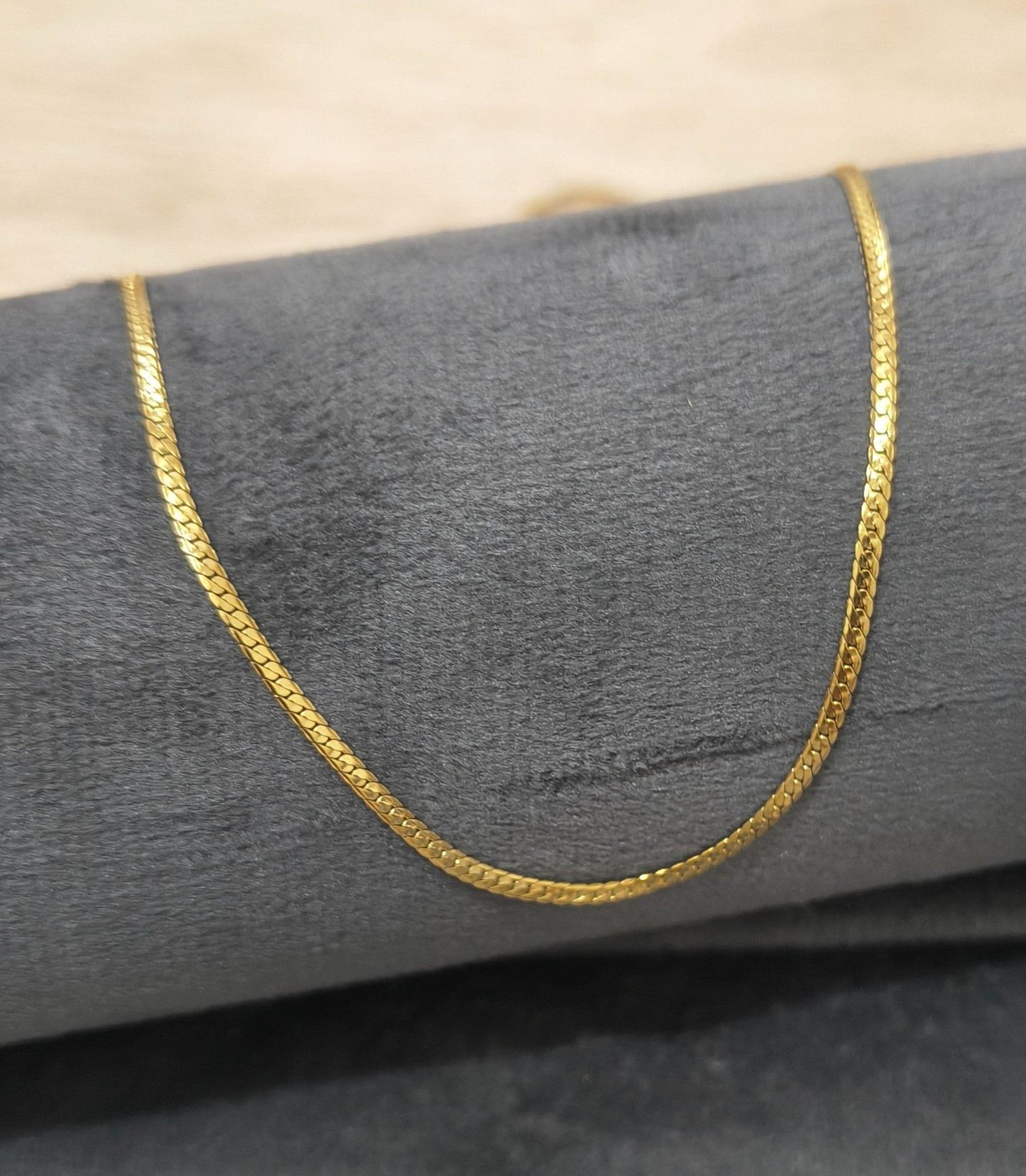 Antitarnish Necklace Sleek Curb Chain 18K Gold Plated