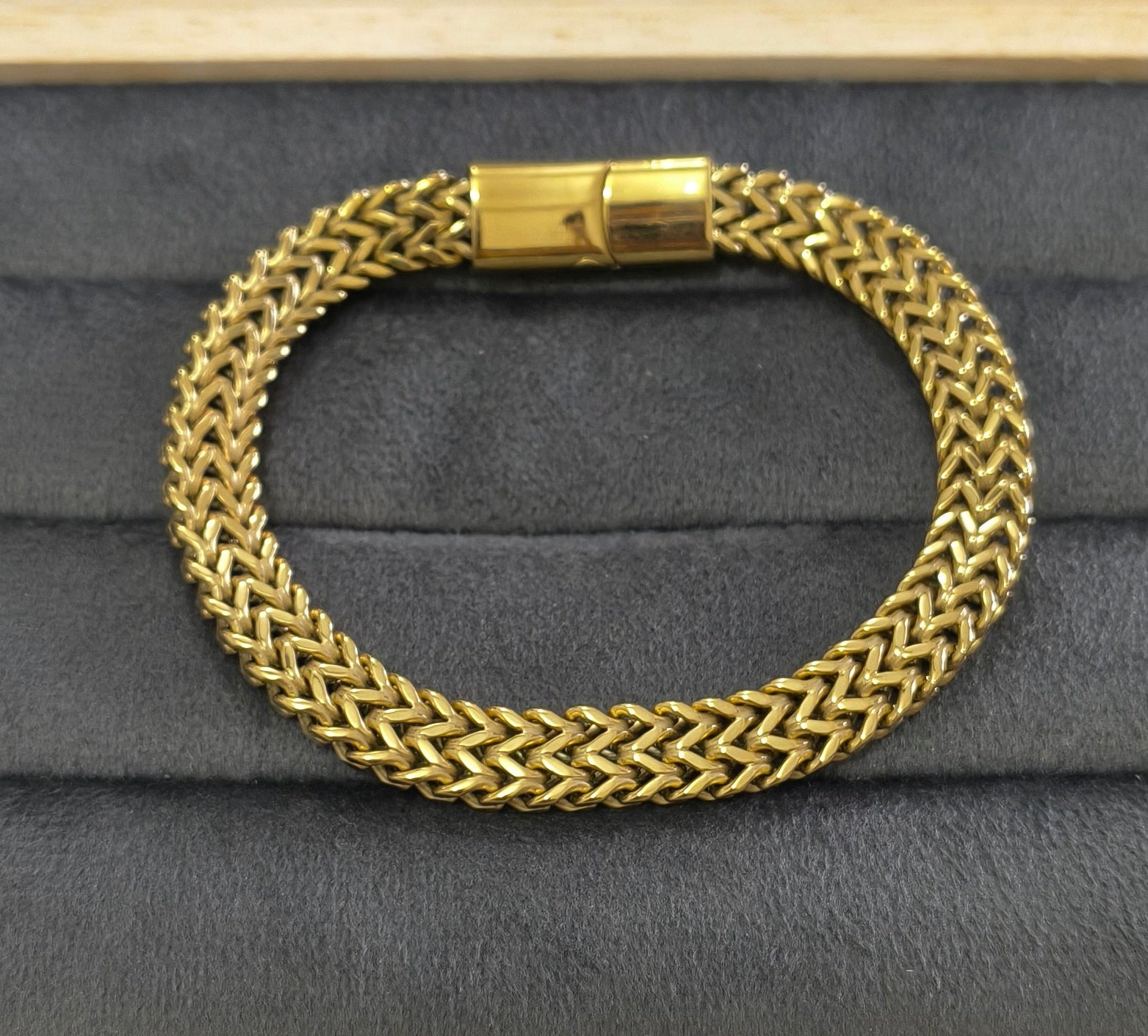 Antitarnish Premium Braided Chain Men's Bracelet 18K Gold Plated