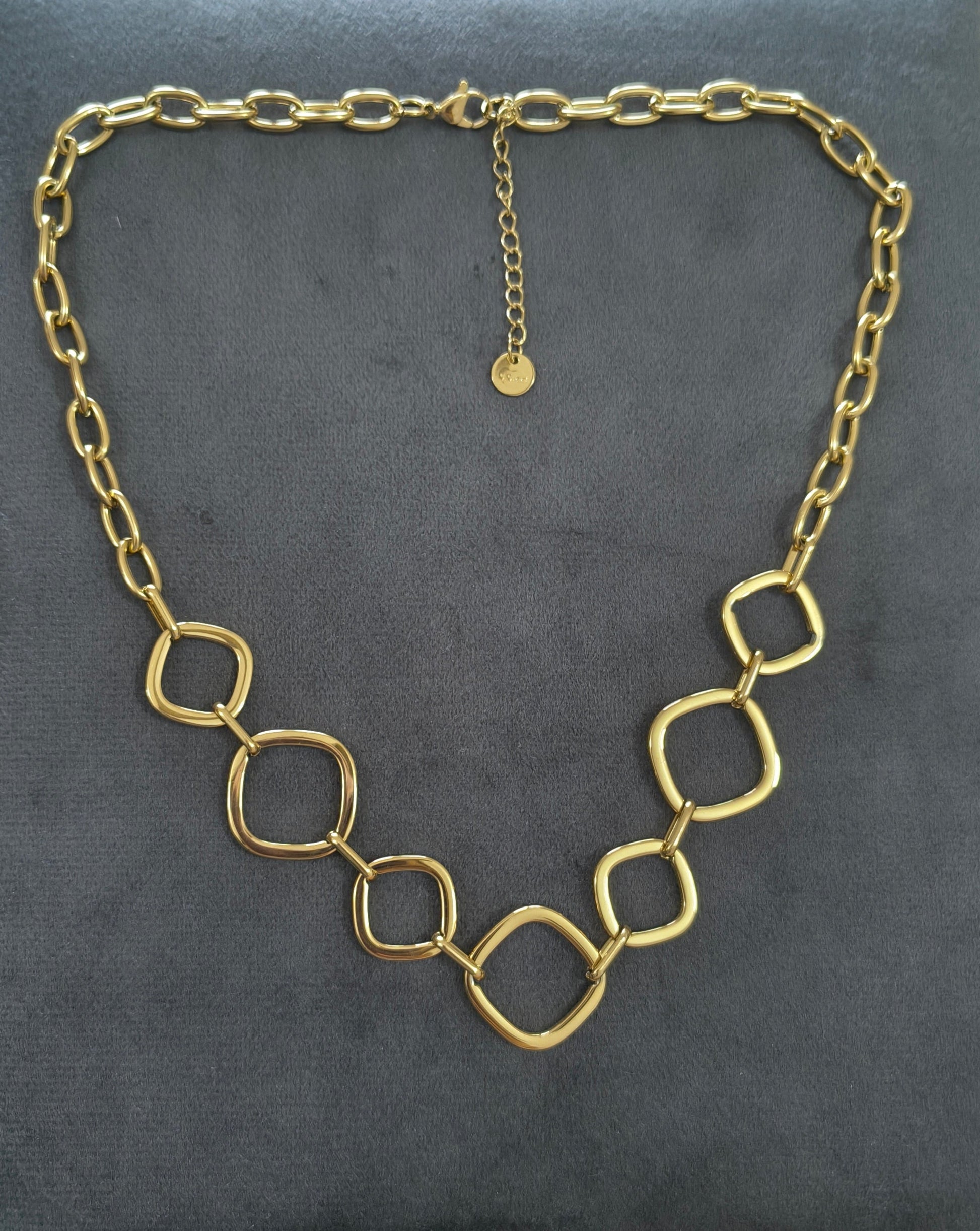 Antitarnish Rectangle Loop Statement Chain Necklace