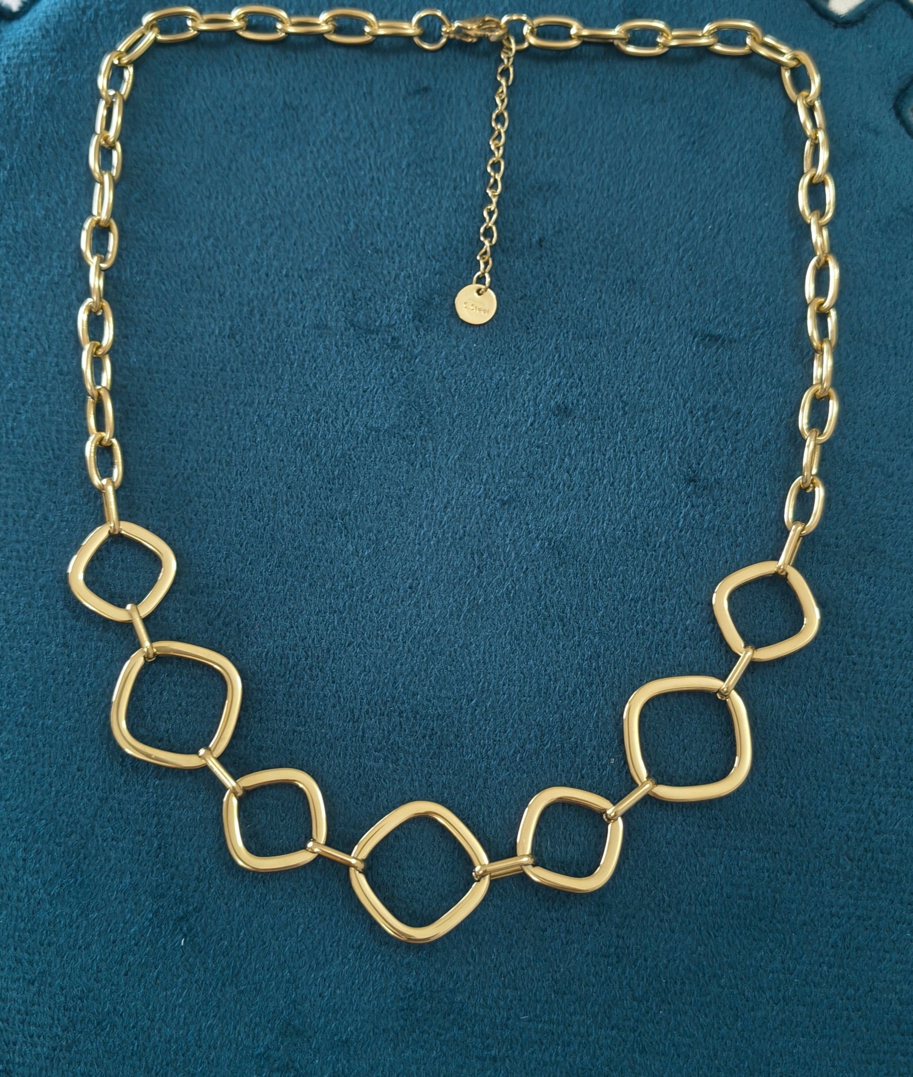 Antitarnish Rectangle Loop Statement Chain Necklace