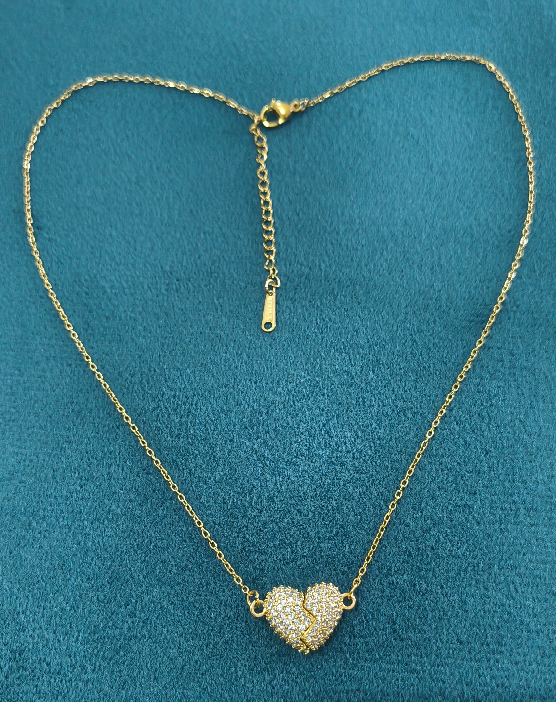 Antitarnish Shining Magnetic Heart Necklace 18K Gold Plated